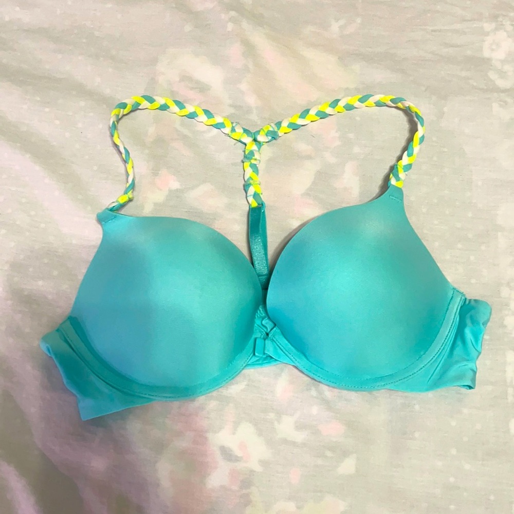 Victoria’s Secret Pink push up/pigeonnate bra